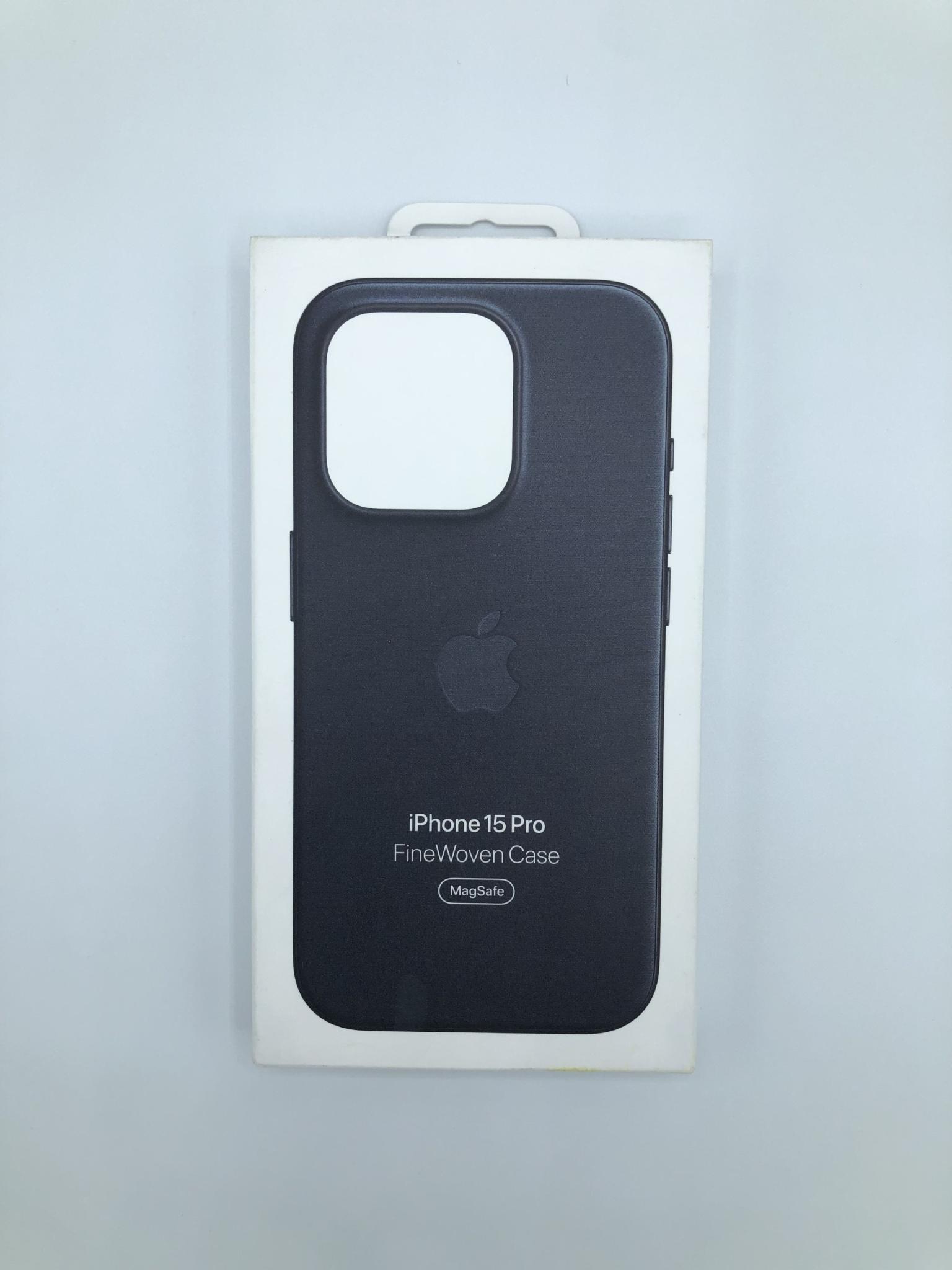 FineWoven Case para iPhone 15 Pro (MagSafe)
